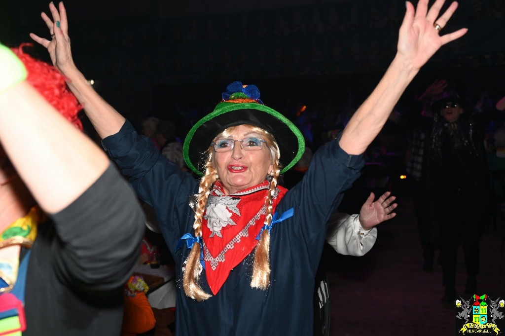 ../Images/Senioren carnaval 2024 505.jpg